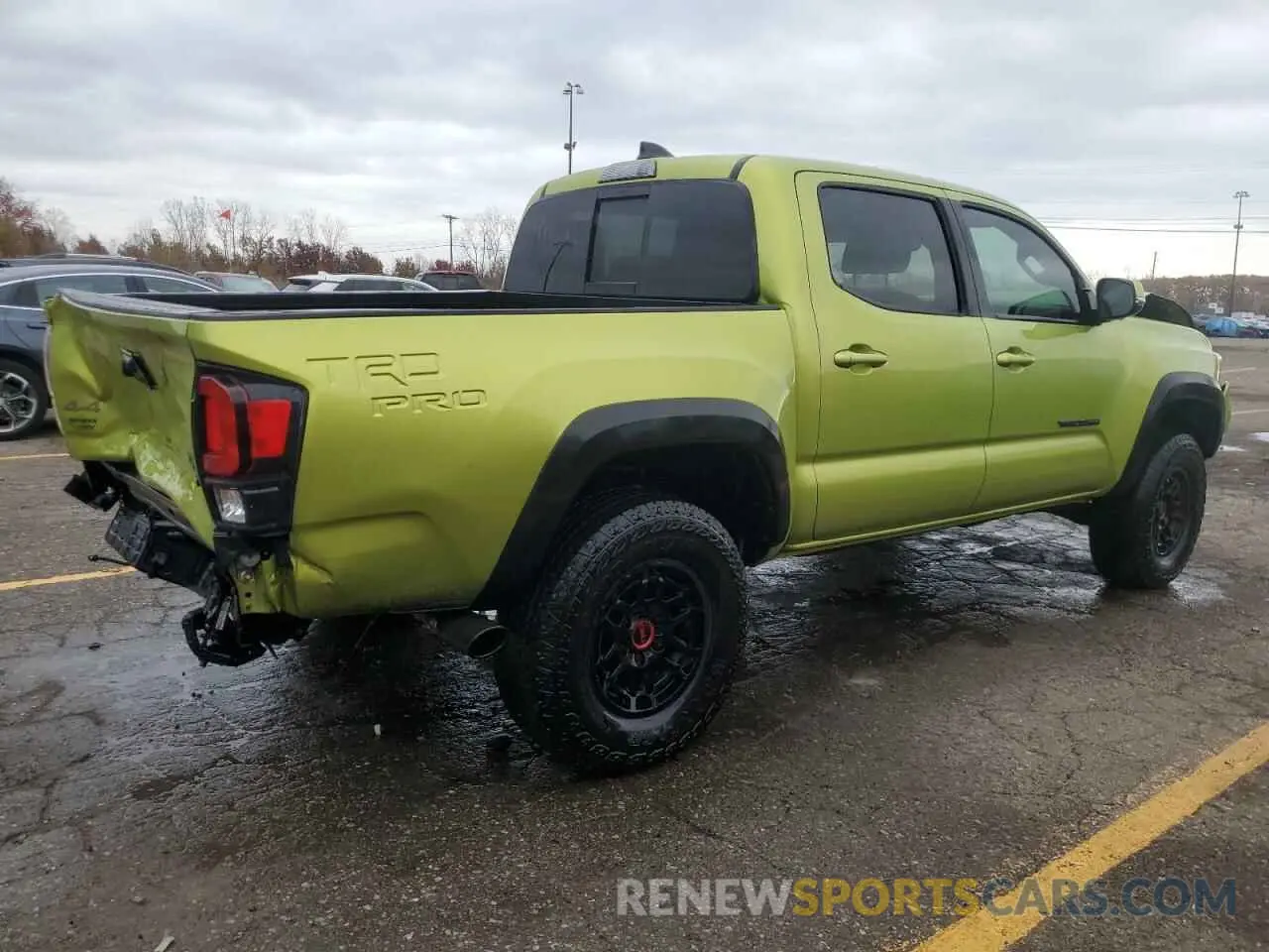 3 Photograph of a damaged car 3TYCZ5AN4NT067073 TOYOTA TACOMA 2022