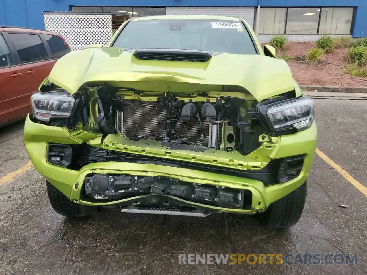 5 Photograph of a damaged car 3TYCZ5AN4NT067073 TOYOTA TACOMA 2022