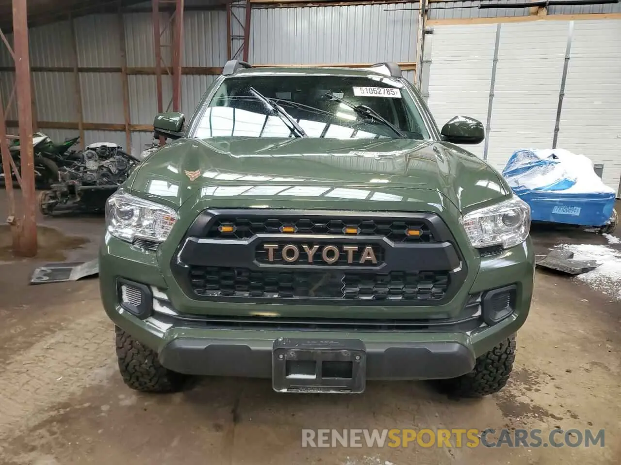 5 Photograph of a damaged car 3TYCZ5AN5NT067549 TOYOTA TACOMA 2022