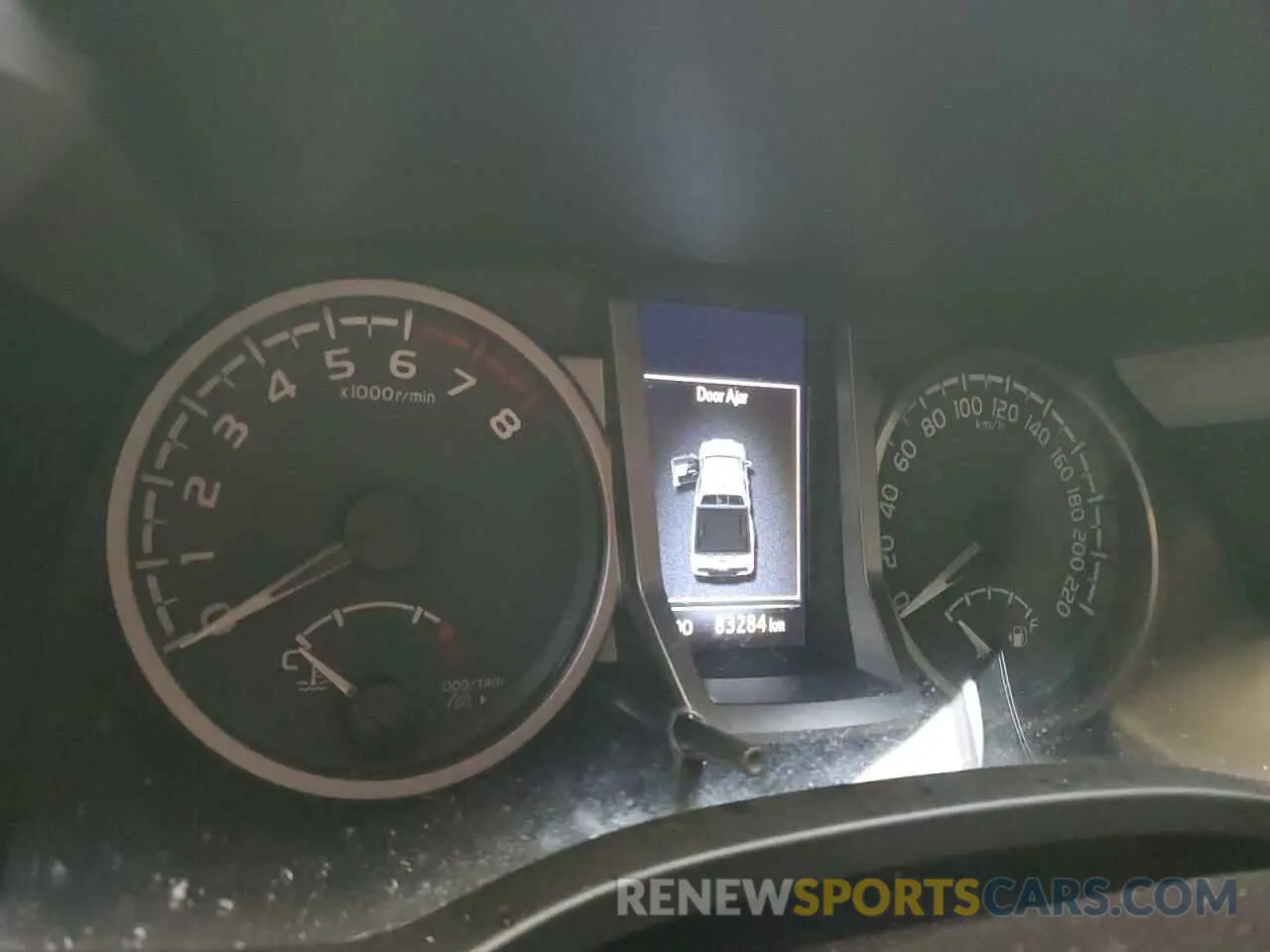 9 Photograph of a damaged car 3TYCZ5AN5NT067549 TOYOTA TACOMA 2022