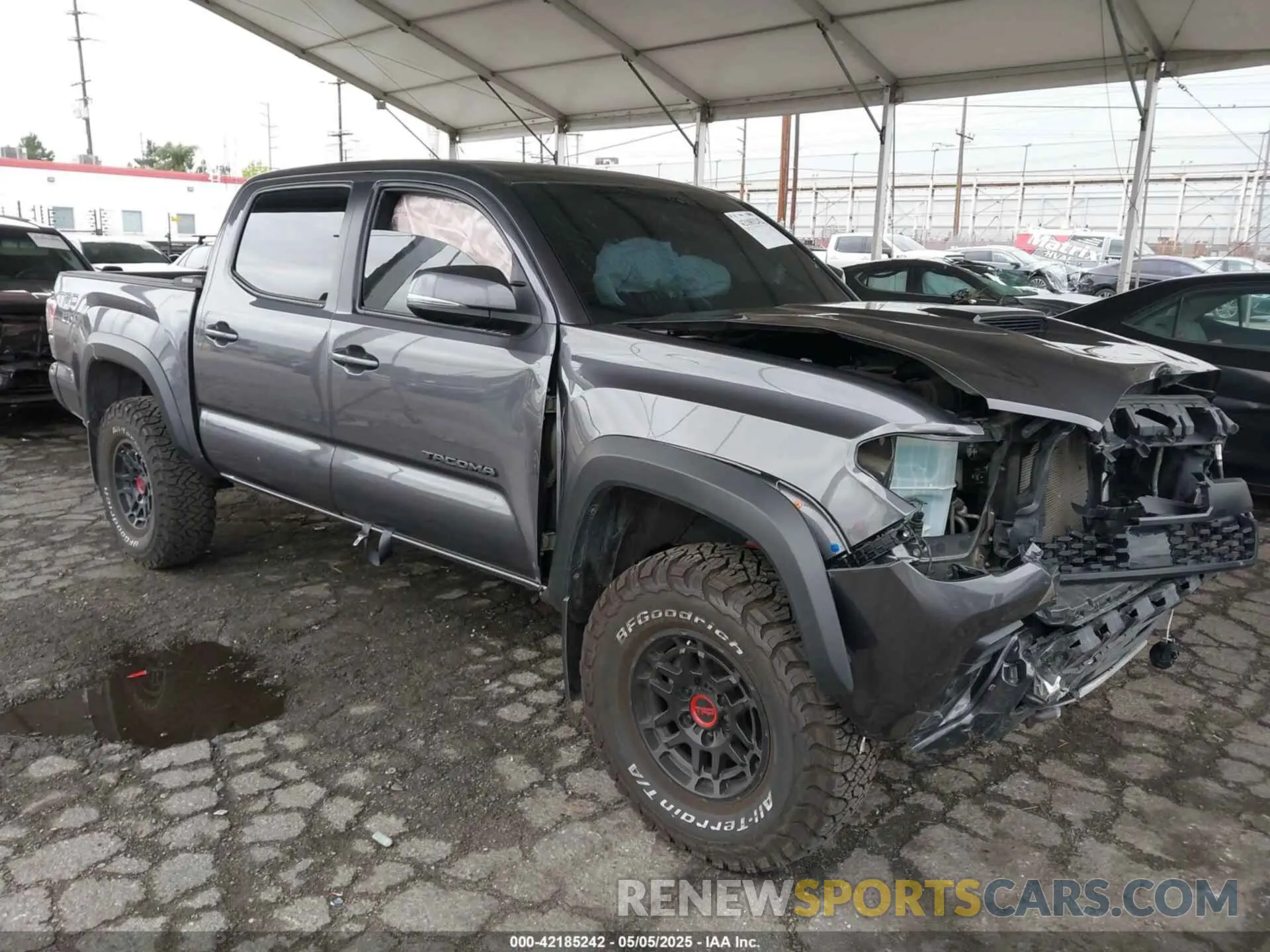 1 Photograph of a damaged car 3TYCZ5AN5NT098834 TOYOTA TACOMA 2022