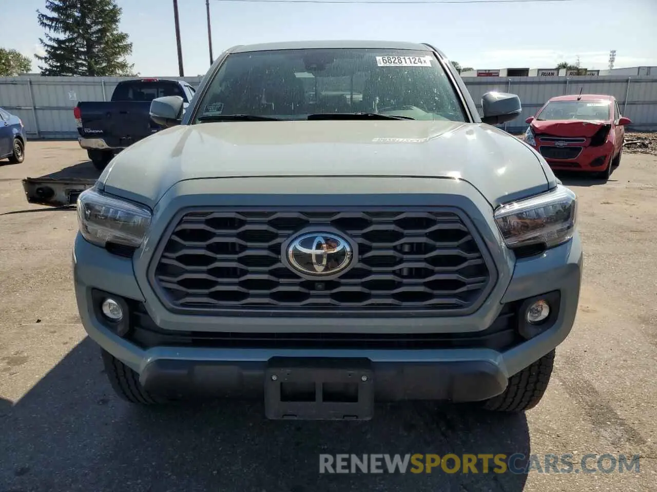 5 Photograph of a damaged car 3TYCZ5AN5NT101232 TOYOTA TACOMA 2022