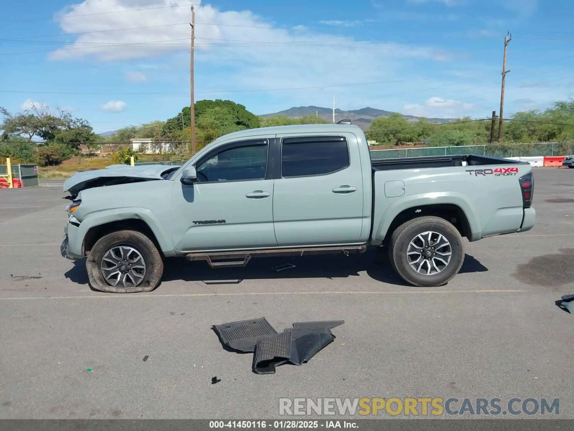 15 Photograph of a damaged car 3TYCZ5AN6NT103877 TOYOTA TACOMA 2022