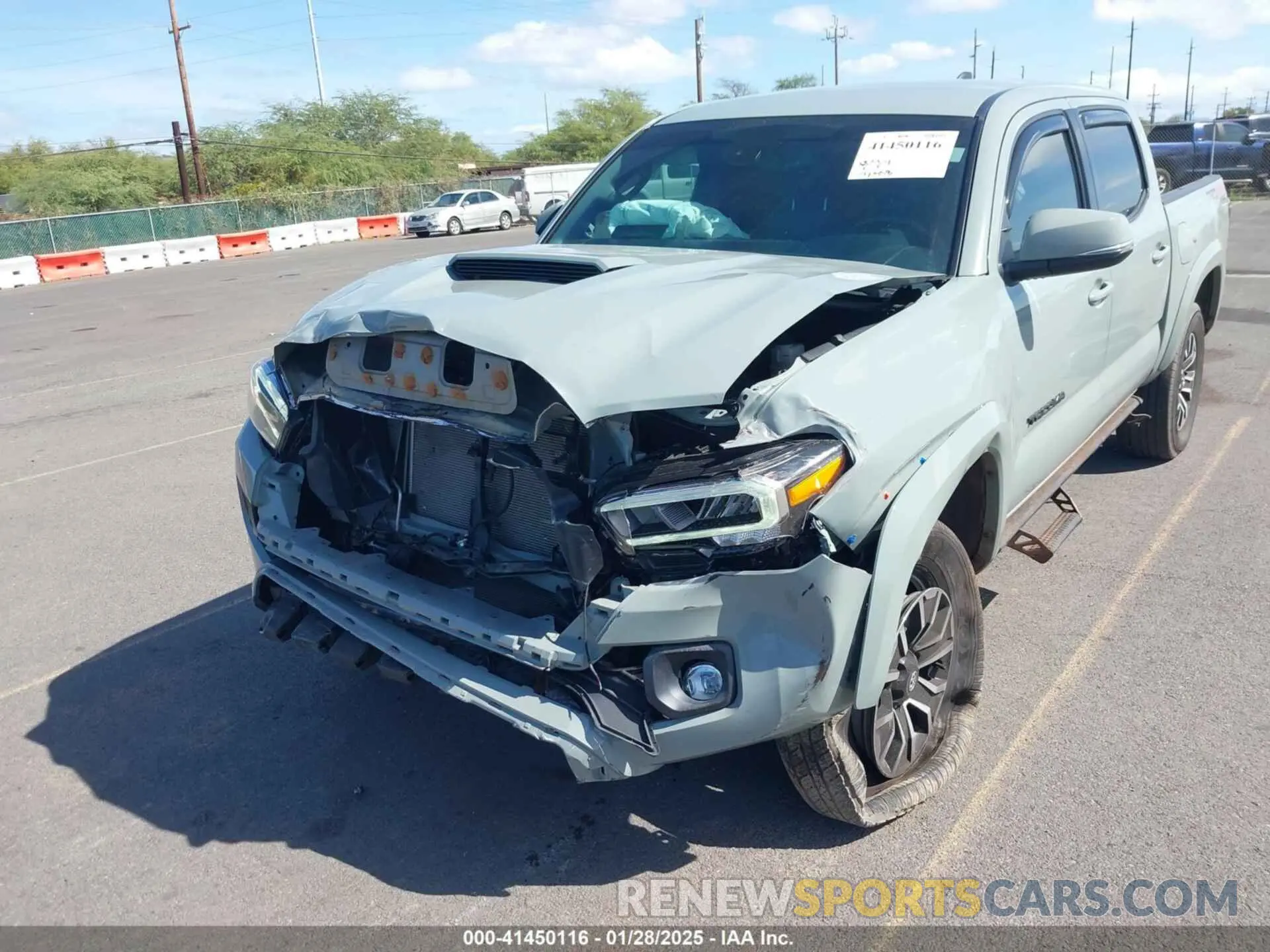6 Photograph of a damaged car 3TYCZ5AN6NT103877 TOYOTA TACOMA 2022