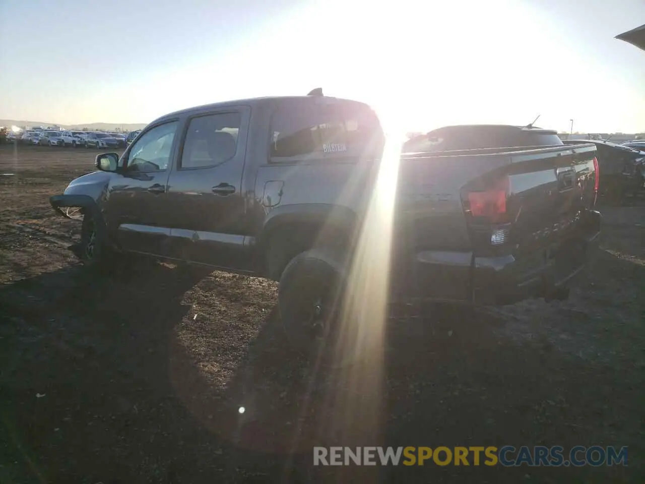 2 Photograph of a damaged car 3TYCZ5AN7NT093263 TOYOTA TACOMA 2022