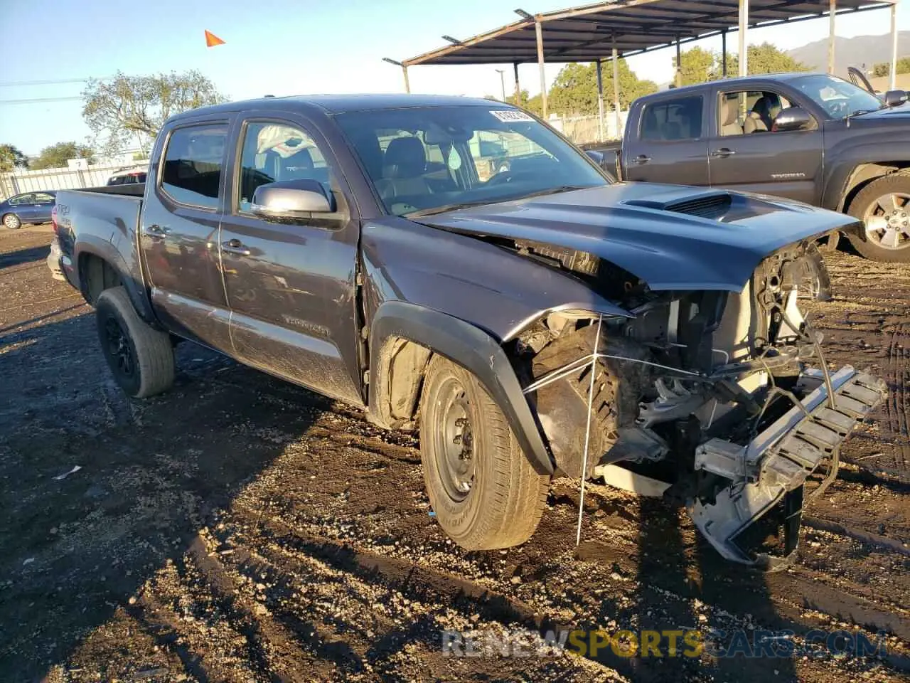 4 Photograph of a damaged car 3TYCZ5AN7NT093263 TOYOTA TACOMA 2022
