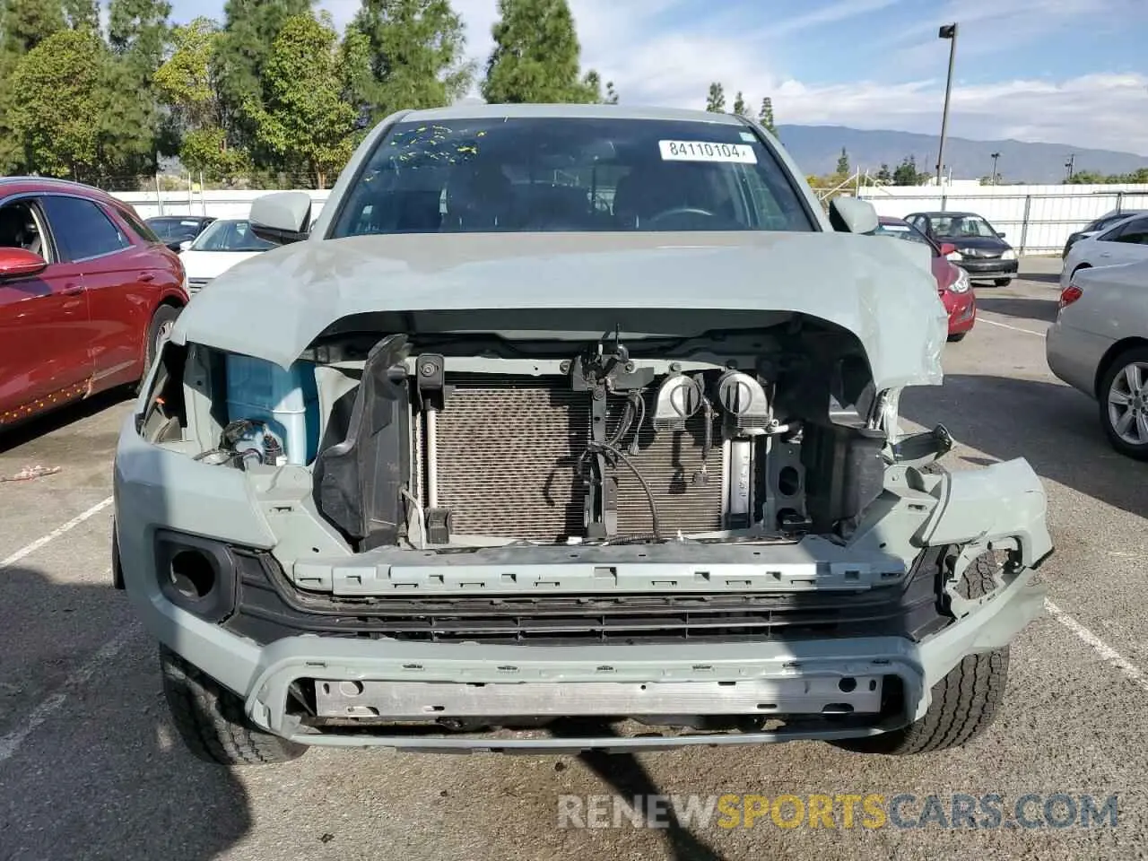 5 Photograph of a damaged car 3TYCZ5AN8NT094843 TOYOTA TACOMA 2022