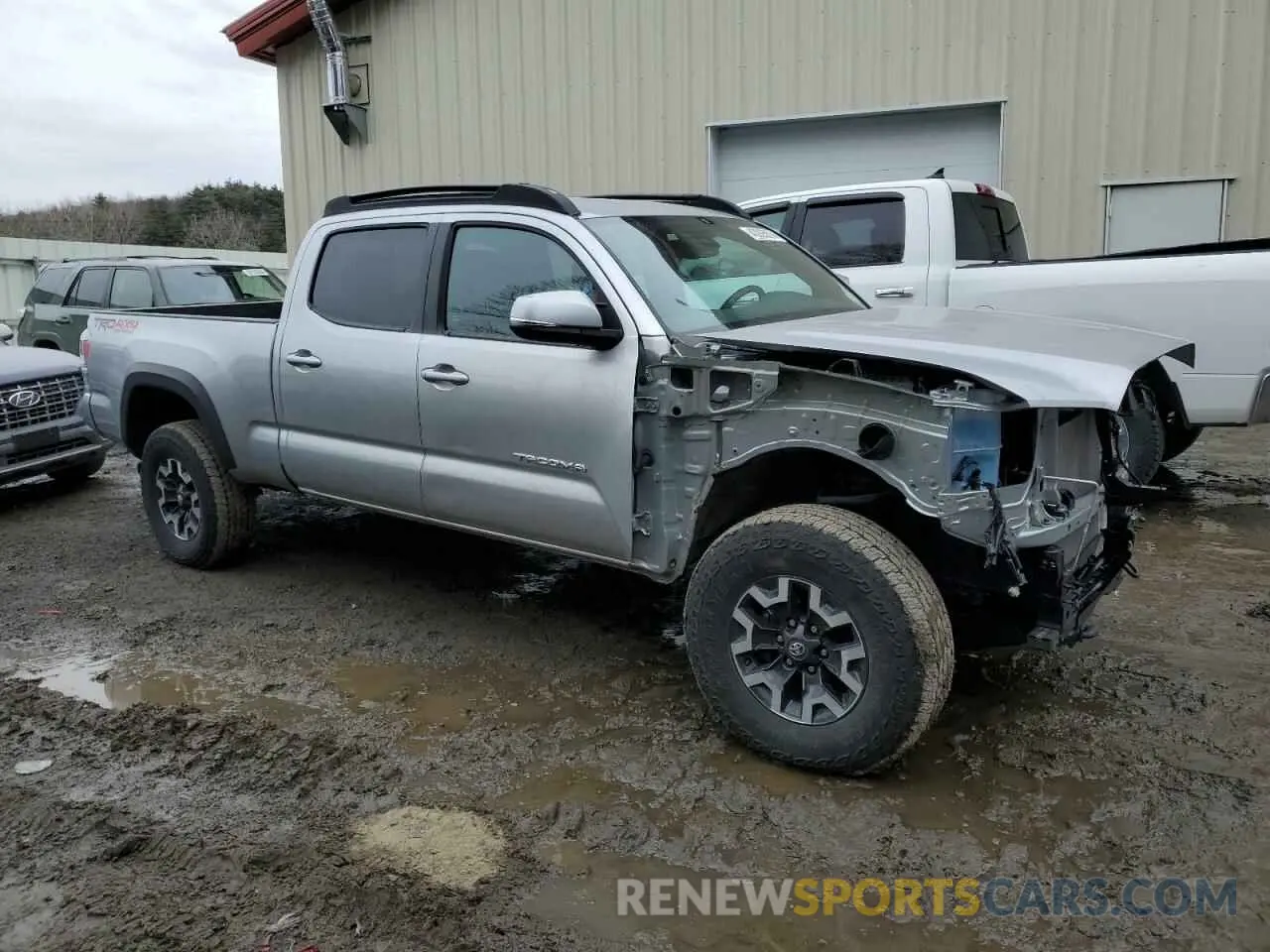 4 Photograph of a damaged car 3TYDZ5BNXNT017295 TOYOTA TACOMA 2022