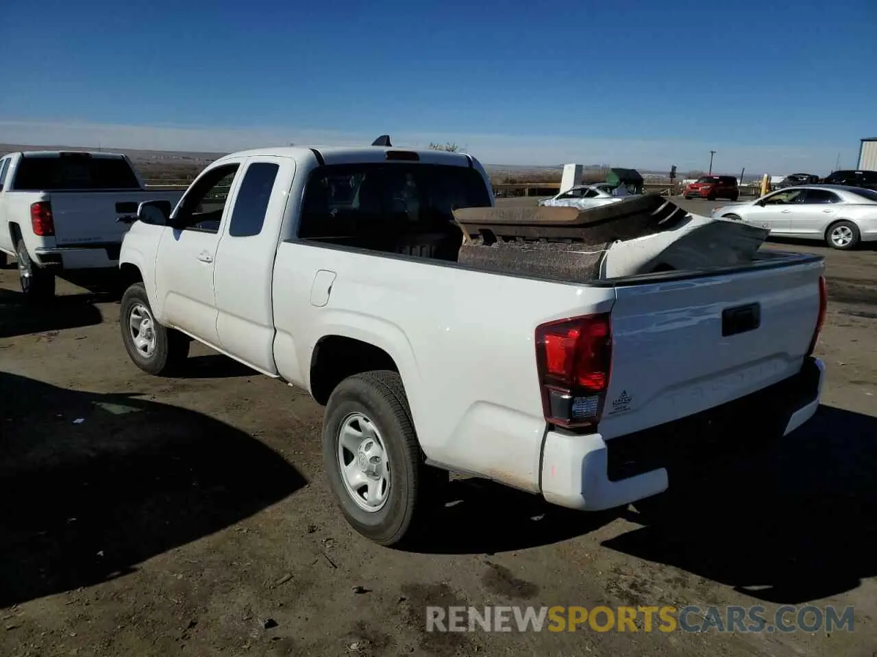 2 Photograph of a damaged car 3TYRX5GN0NT059236 TOYOTA TACOMA 2022