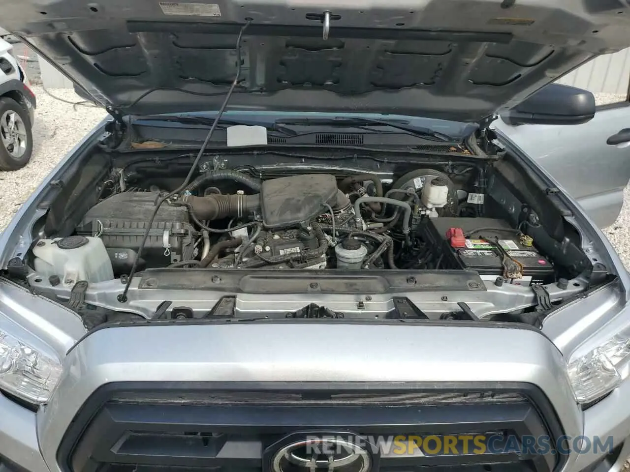 11 Photograph of a damaged car 3TYRX5GN1NT047094 TOYOTA TACOMA 2022