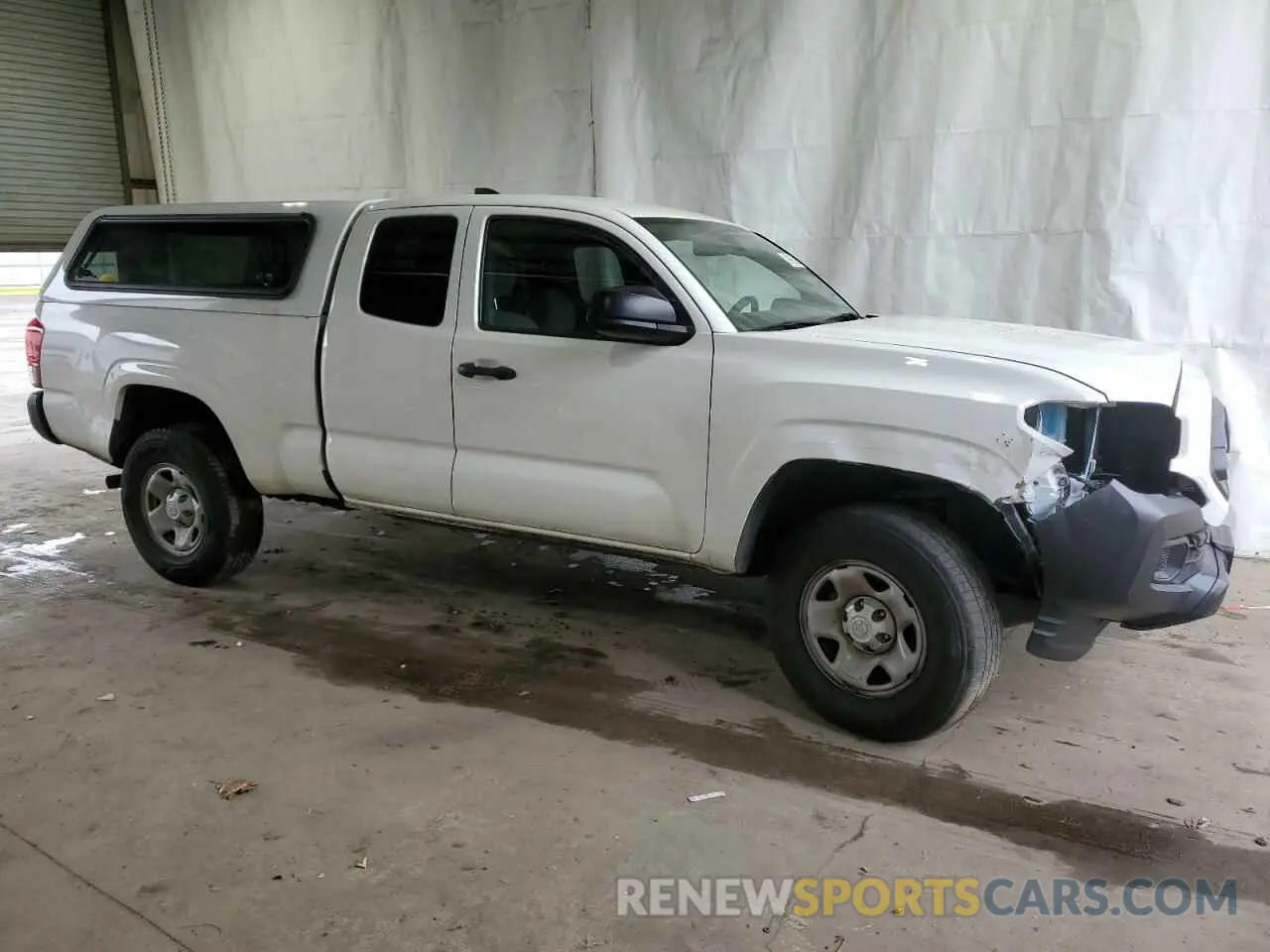 4 Photograph of a damaged car 3TYRX5GN3NT042835 TOYOTA TACOMA 2022