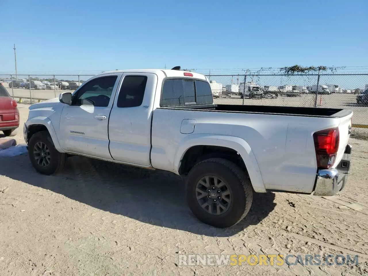 2 Photograph of a damaged car 3TYRX5GN4NT062835 TOYOTA TACOMA 2022