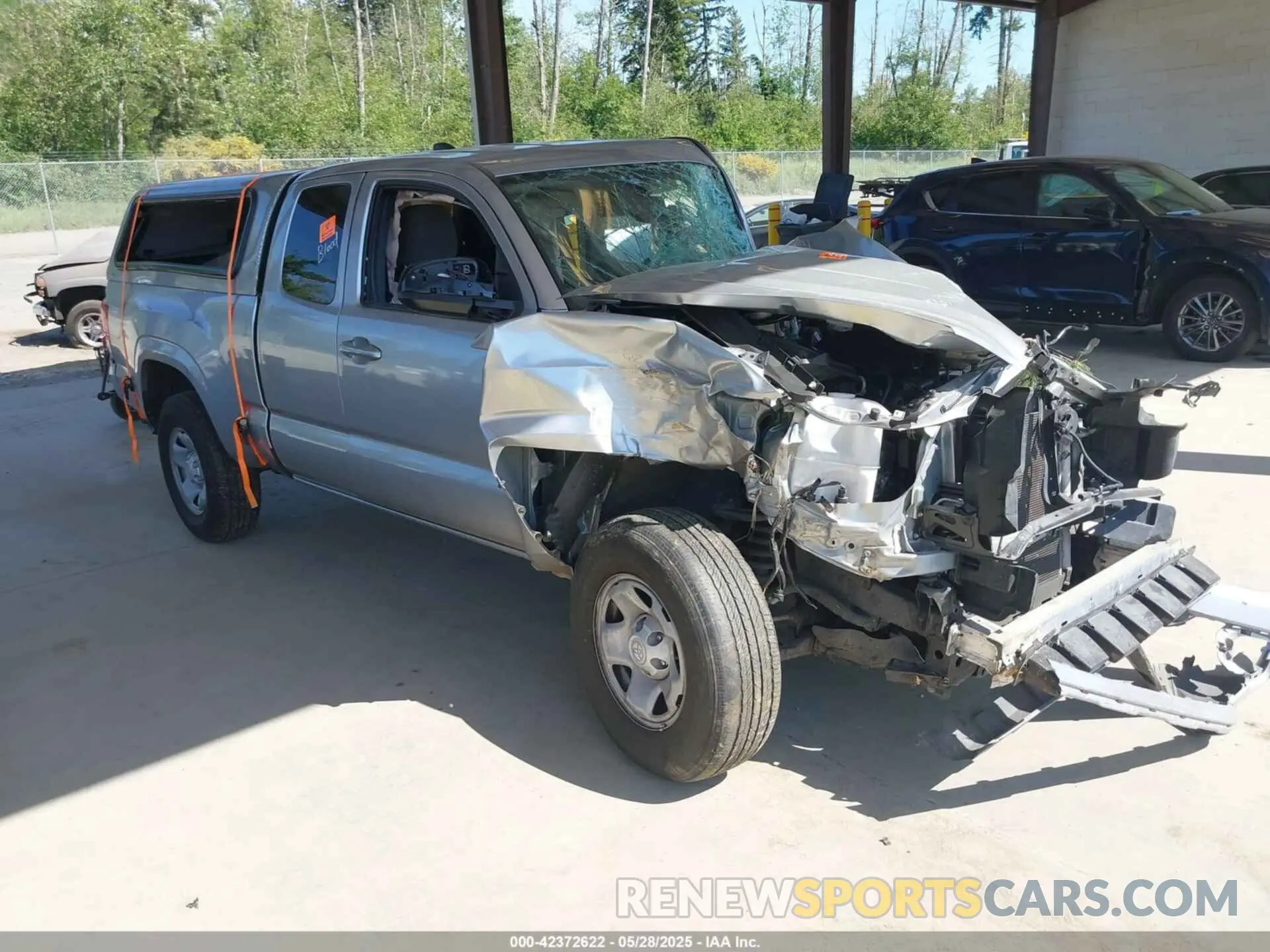 1 Фотография поврежденного автомобиля 3TYRX5GN6NT053635 TOYOTA TACOMA 2022