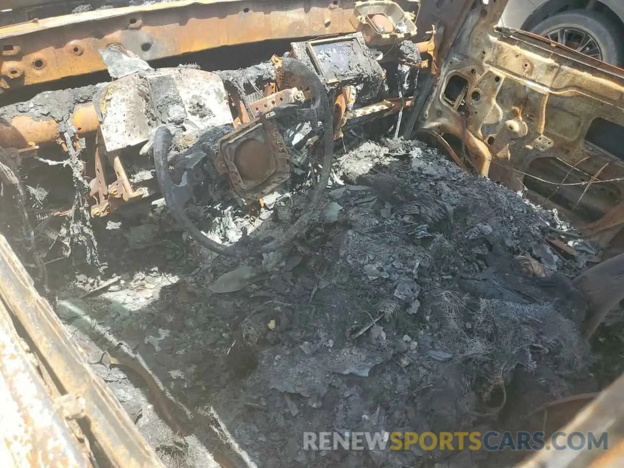 8 Photograph of a damaged car 3TYRX5GN7NT041493 TOYOTA TACOMA 2022