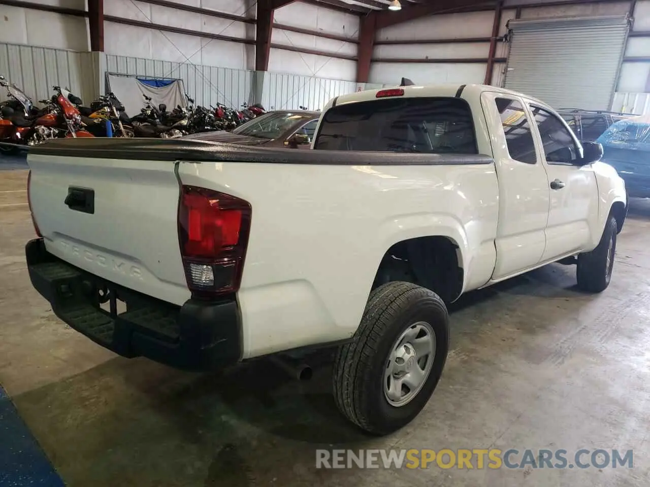 4 Фотография поврежденного автомобиля 3TYRX5GN9NT039437 TOYOTA TACOMA 2022