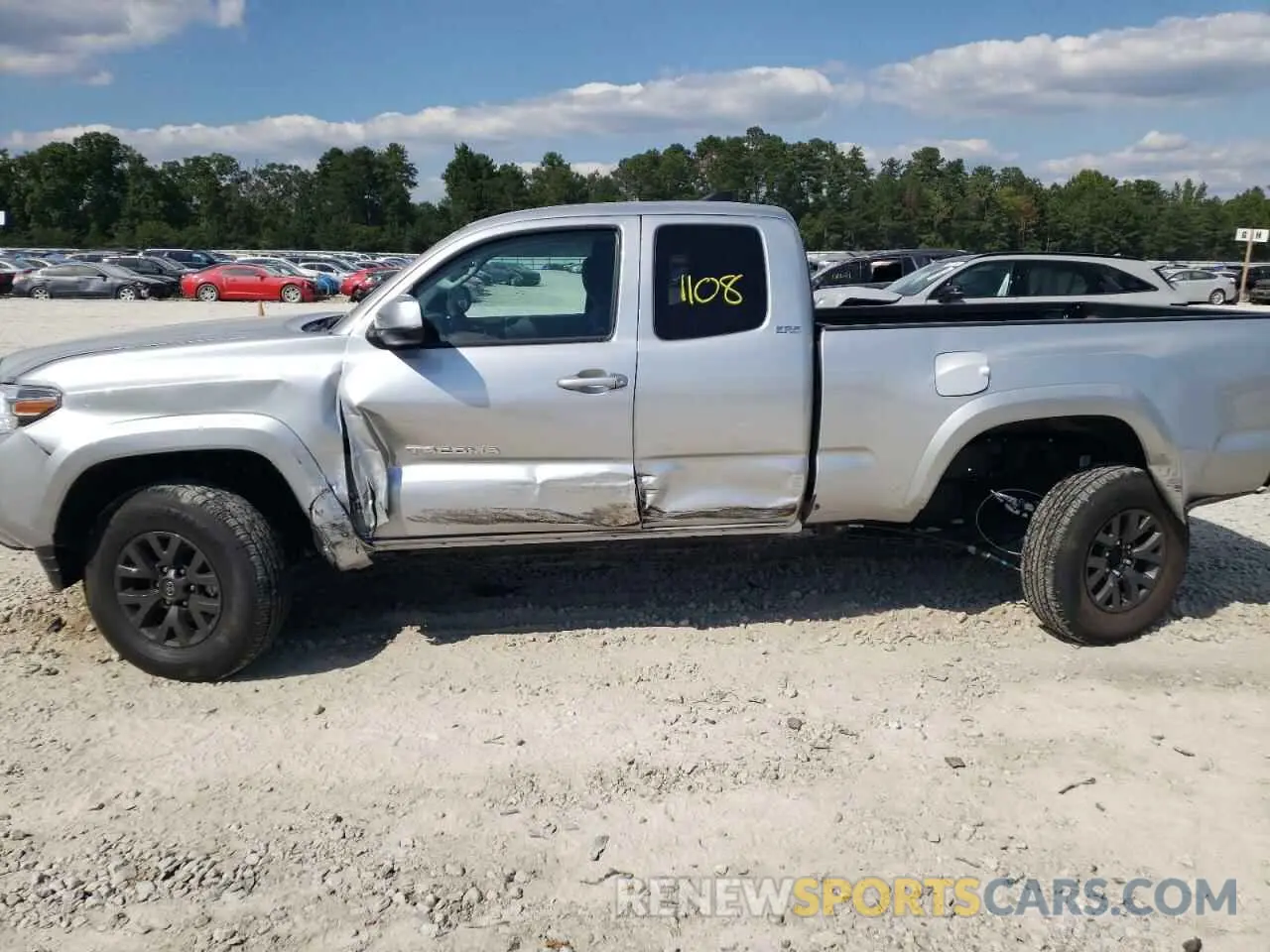 9 Photograph of a damaged car 3TYRZ5CN6NT021283 TOYOTA TACOMA 2022