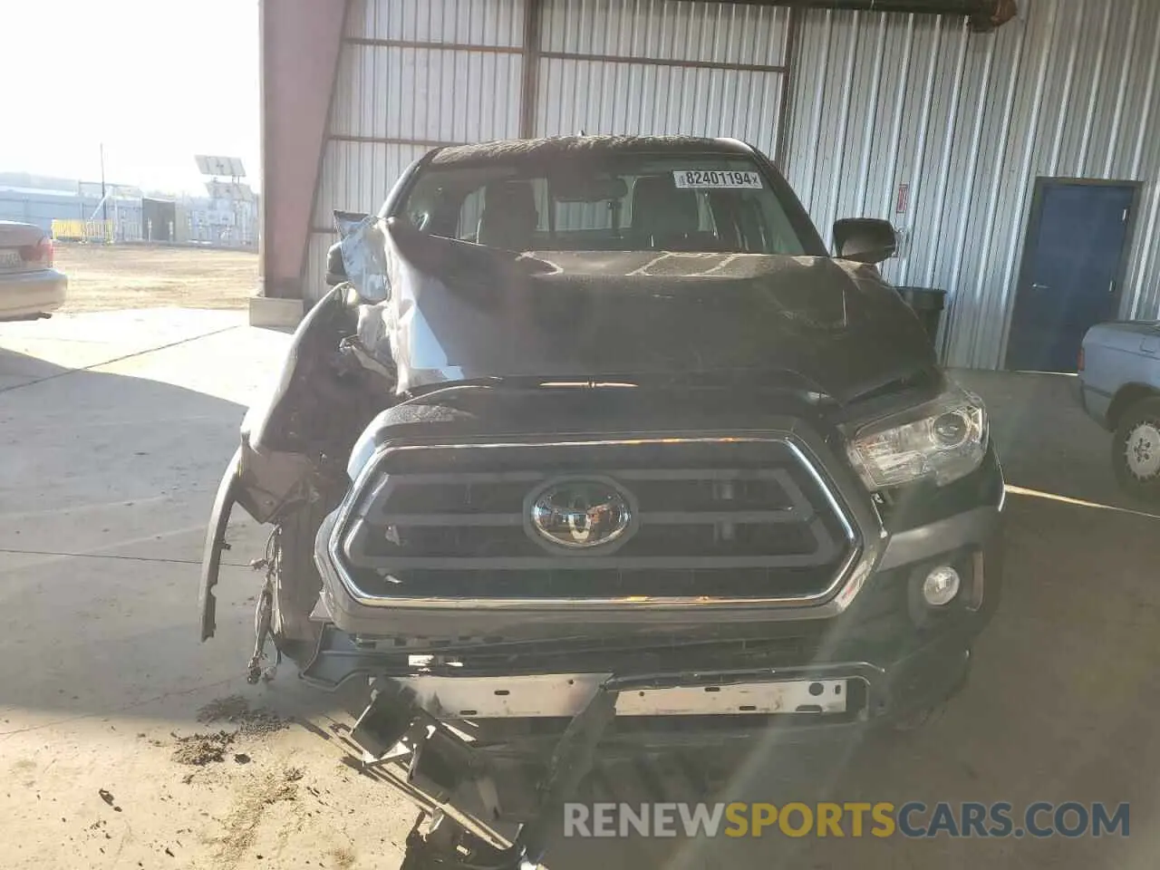 5 Photograph of a damaged car 3TYSZ5AN0NT079278 TOYOTA TACOMA 2022