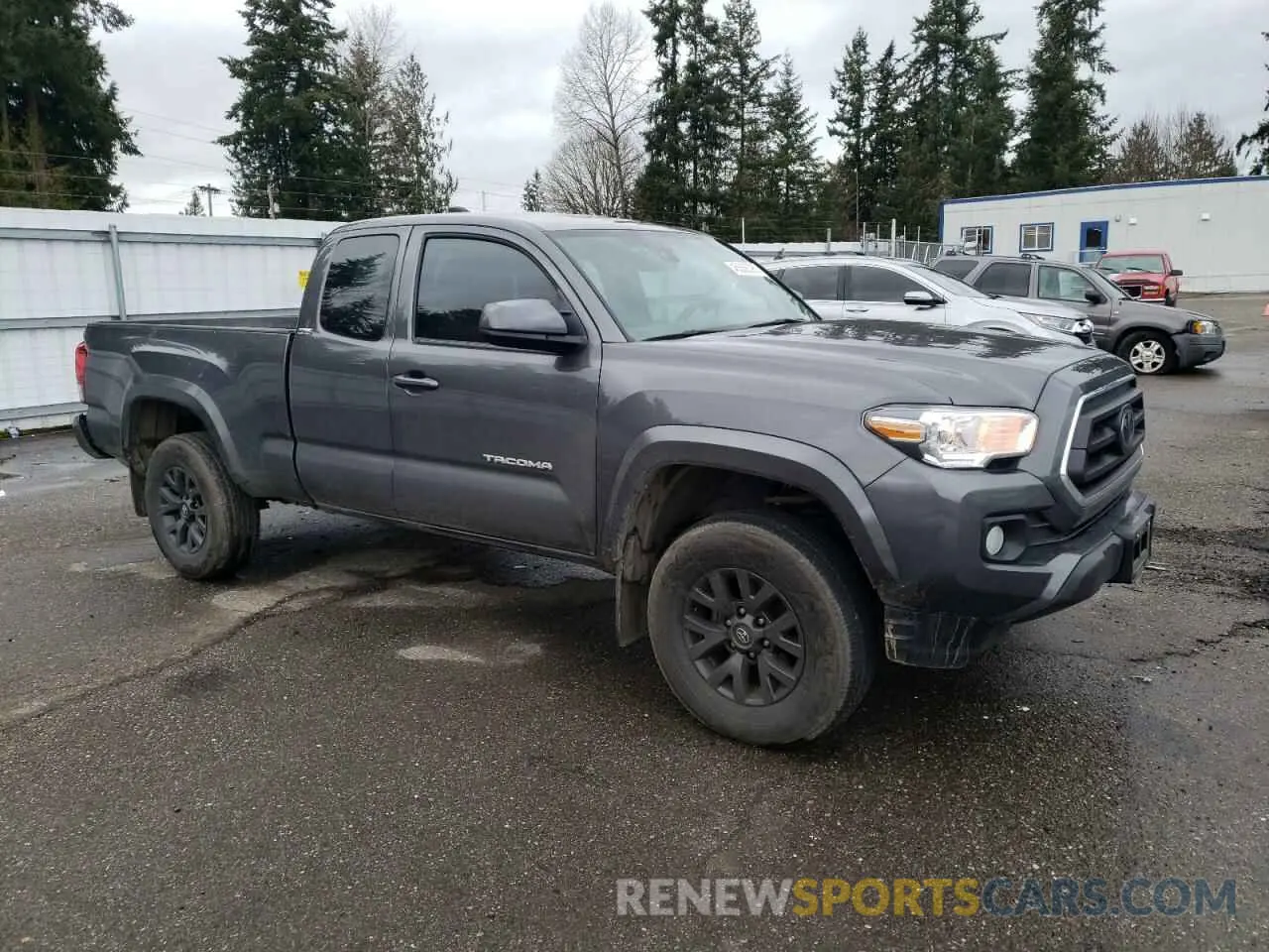 4 Photograph of a damaged car 3TYSZ5AN0NT081161 TOYOTA TACOMA 2022