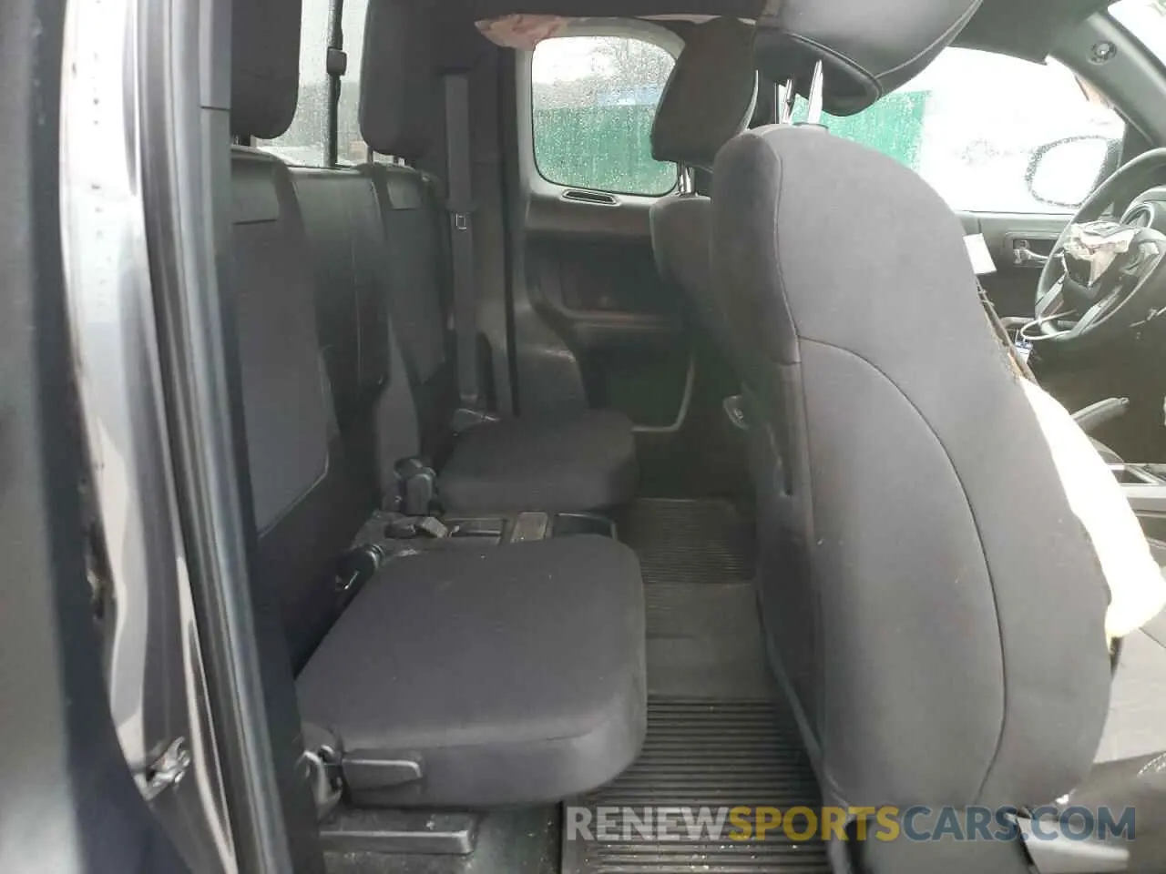10 Фотография поврежденного автомобиля 3TYSZ5AN4NT083026 TOYOTA TACOMA 2022