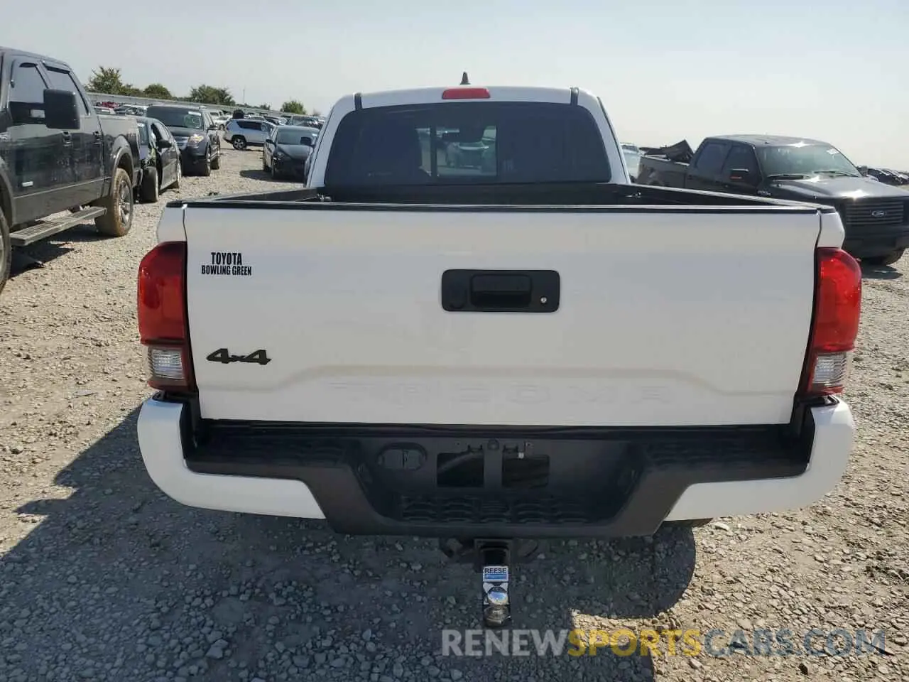 6 Photograph of a damaged car 3TYSZ5ANXNT074928 TOYOTA TACOMA 2022