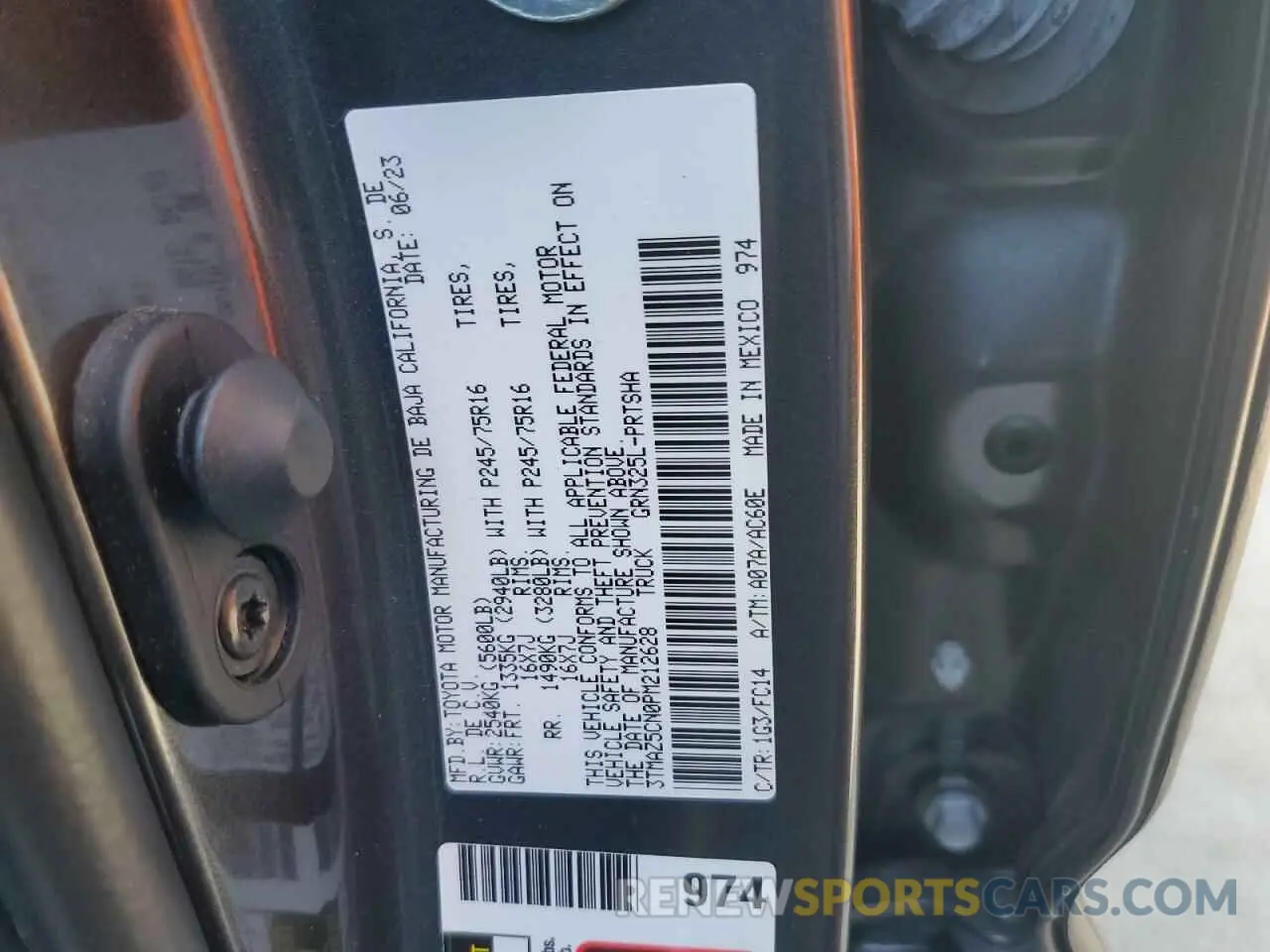 14 Фотография поврежденного автомобиля 3TMAZ5CN0PM212628 TOYOTA TACOMA 2023