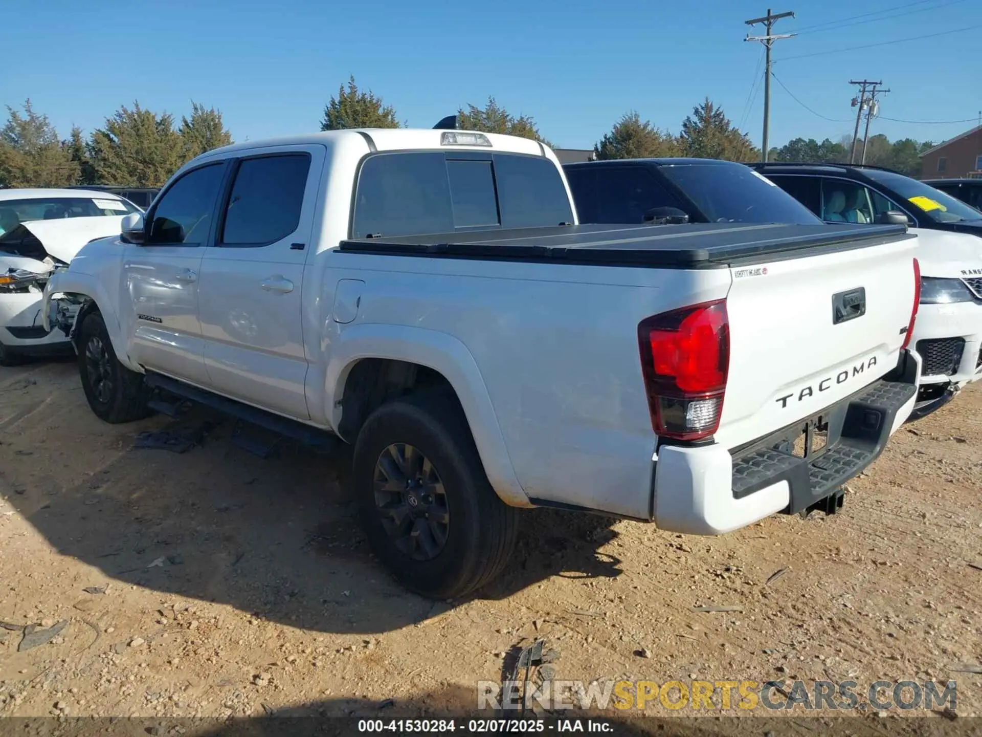 3 Photograph of a damaged car 3TMAZ5CN0PM214752 TOYOTA TACOMA 2023