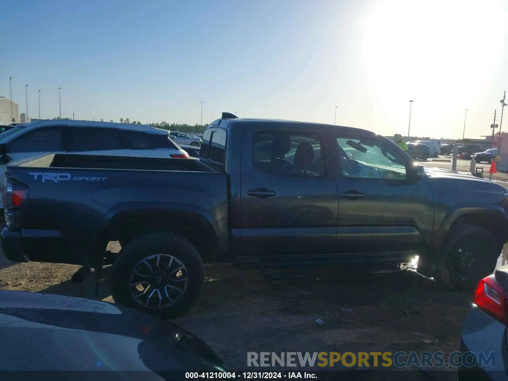 14 Фотография поврежденного автомобиля 3TMAZ5CN1PM204201 TOYOTA TACOMA 2023