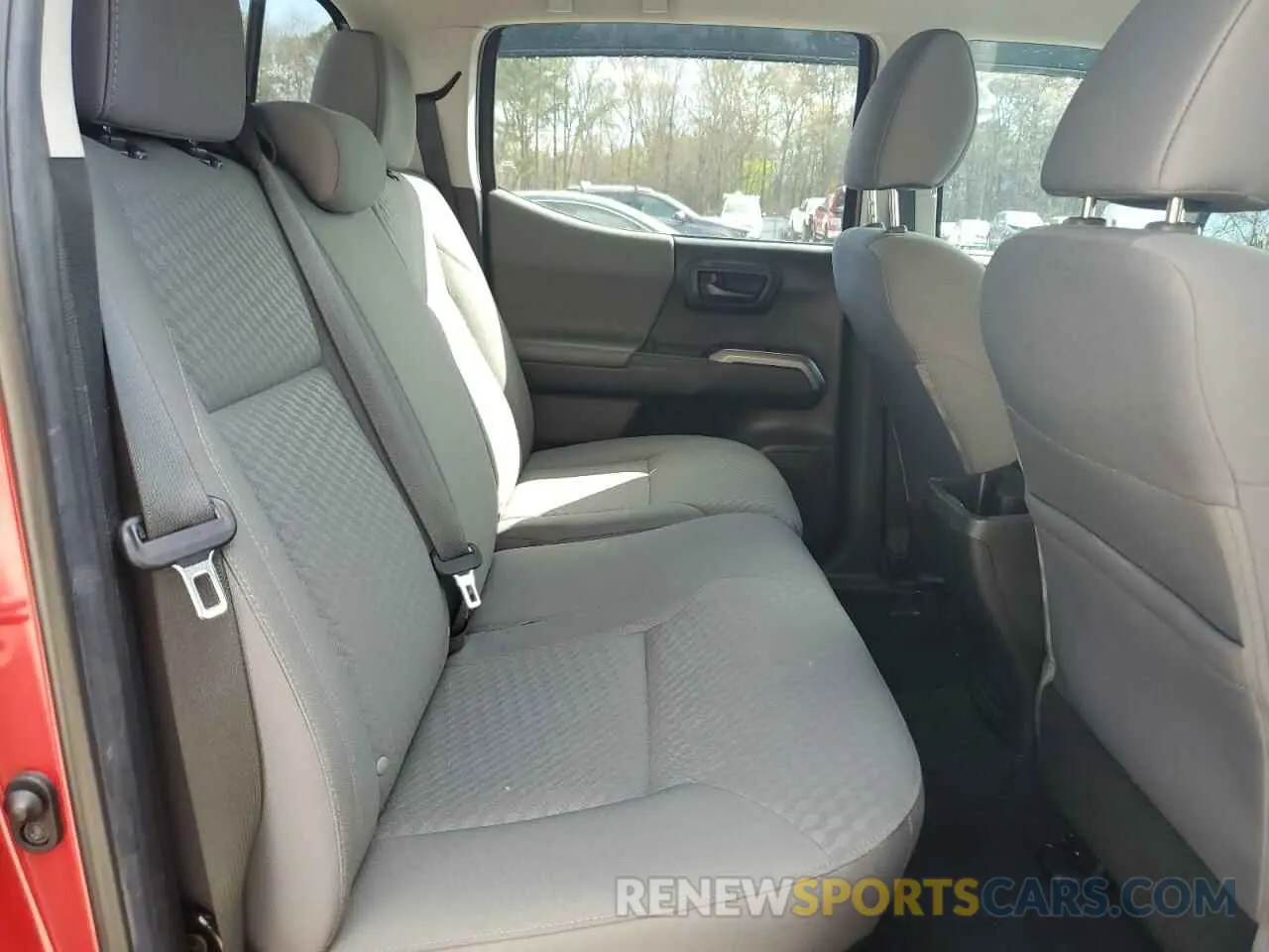 10 Фотография поврежденного автомобиля 3TMAZ5CN1PM206837 TOYOTA TACOMA 2023
