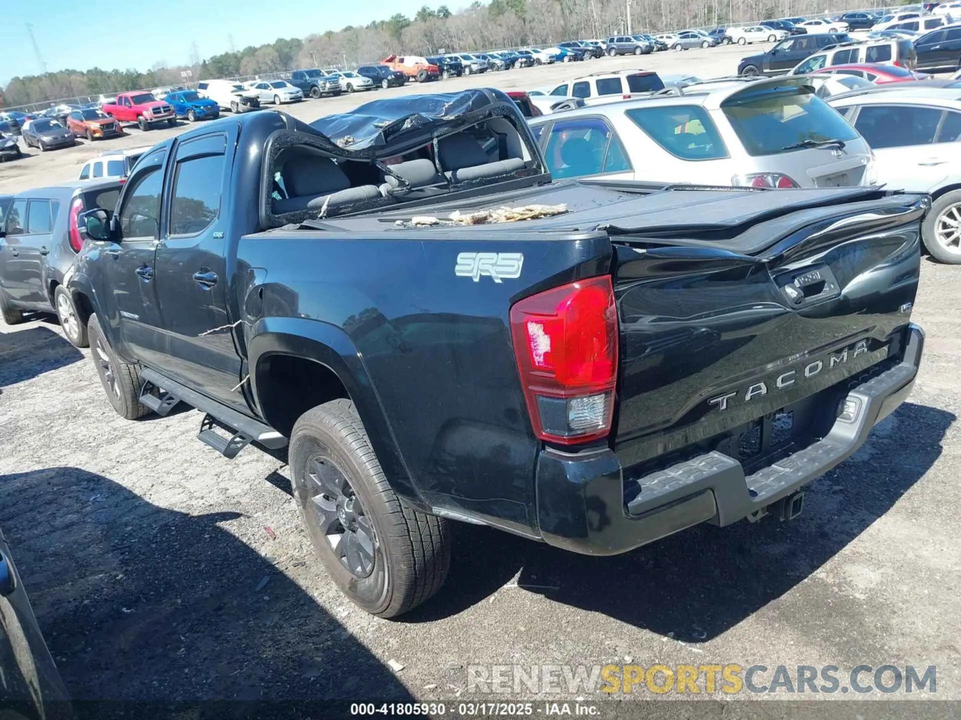 3 Фотография поврежденного автомобиля 3TMAZ5CN1PM214887 TOYOTA TACOMA 2023