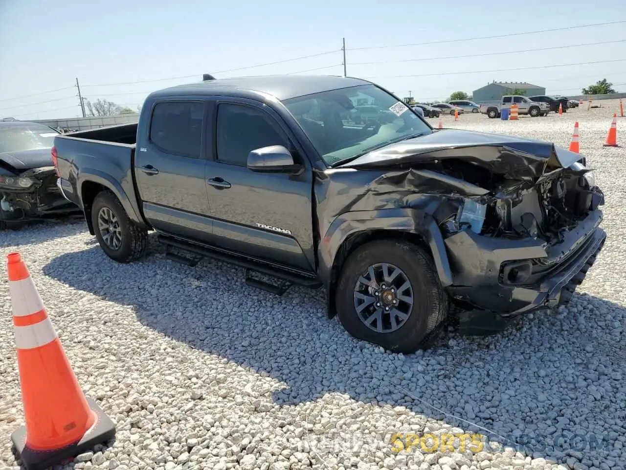 4 Photograph of a damaged car 3TMAZ5CN2PM196688 TOYOTA TACOMA 2023