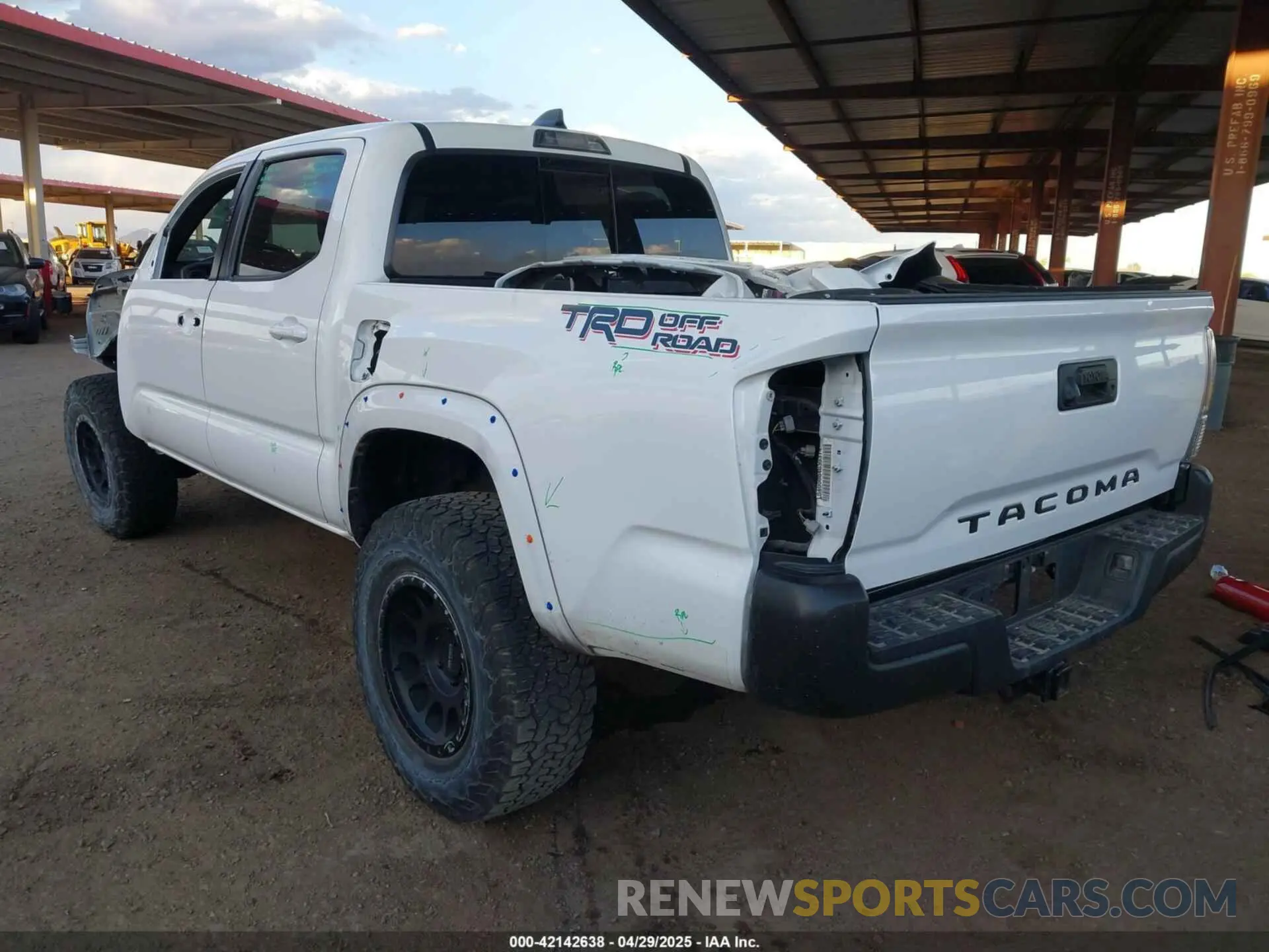 3 Photograph of a damaged car 3TMAZ5CN2PM201937 TOYOTA TACOMA 2023