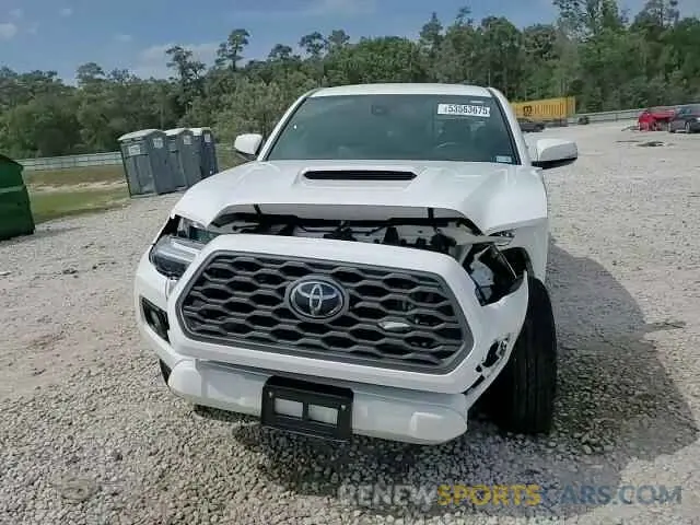13 Photograph of a damaged car 3TMAZ5CN2PM217085 TOYOTA TACOMA 2023
