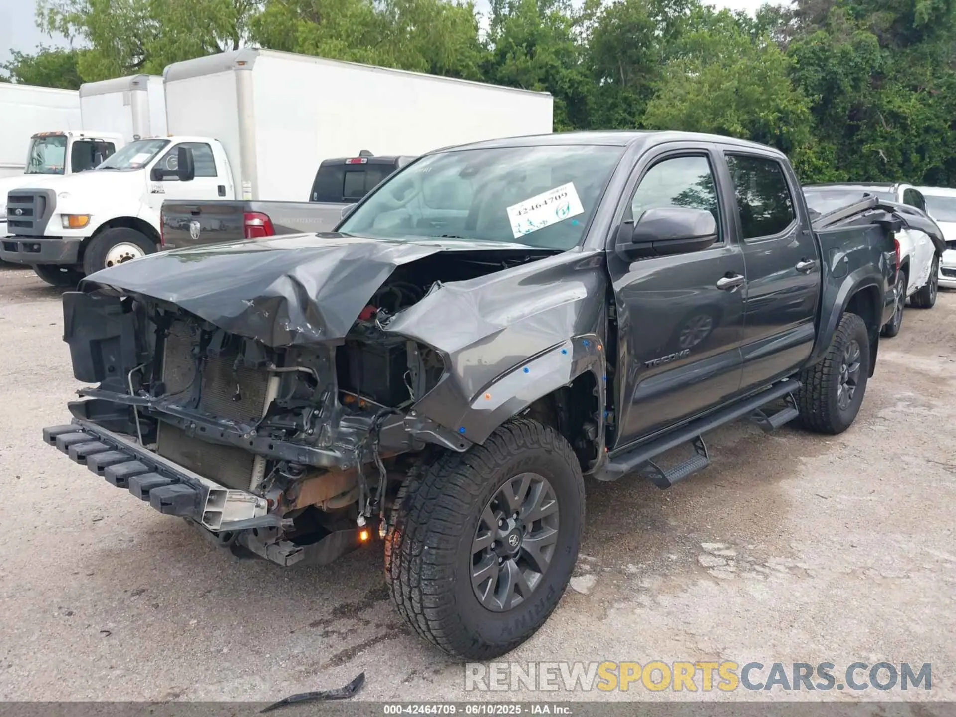 2 Photograph of a damaged car 3TMAZ5CN3PM201025 TOYOTA TACOMA 2023