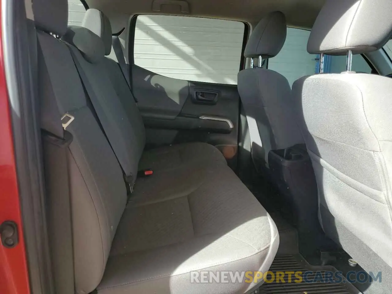10 Фотография поврежденного автомобиля 3TMAZ5CN5PM203214 TOYOTA TACOMA 2023