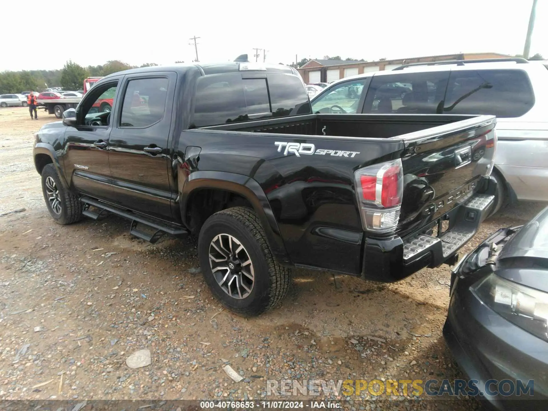 3 Photograph of a damaged car 3TMAZ5CN5PM215847 TOYOTA TACOMA 2023