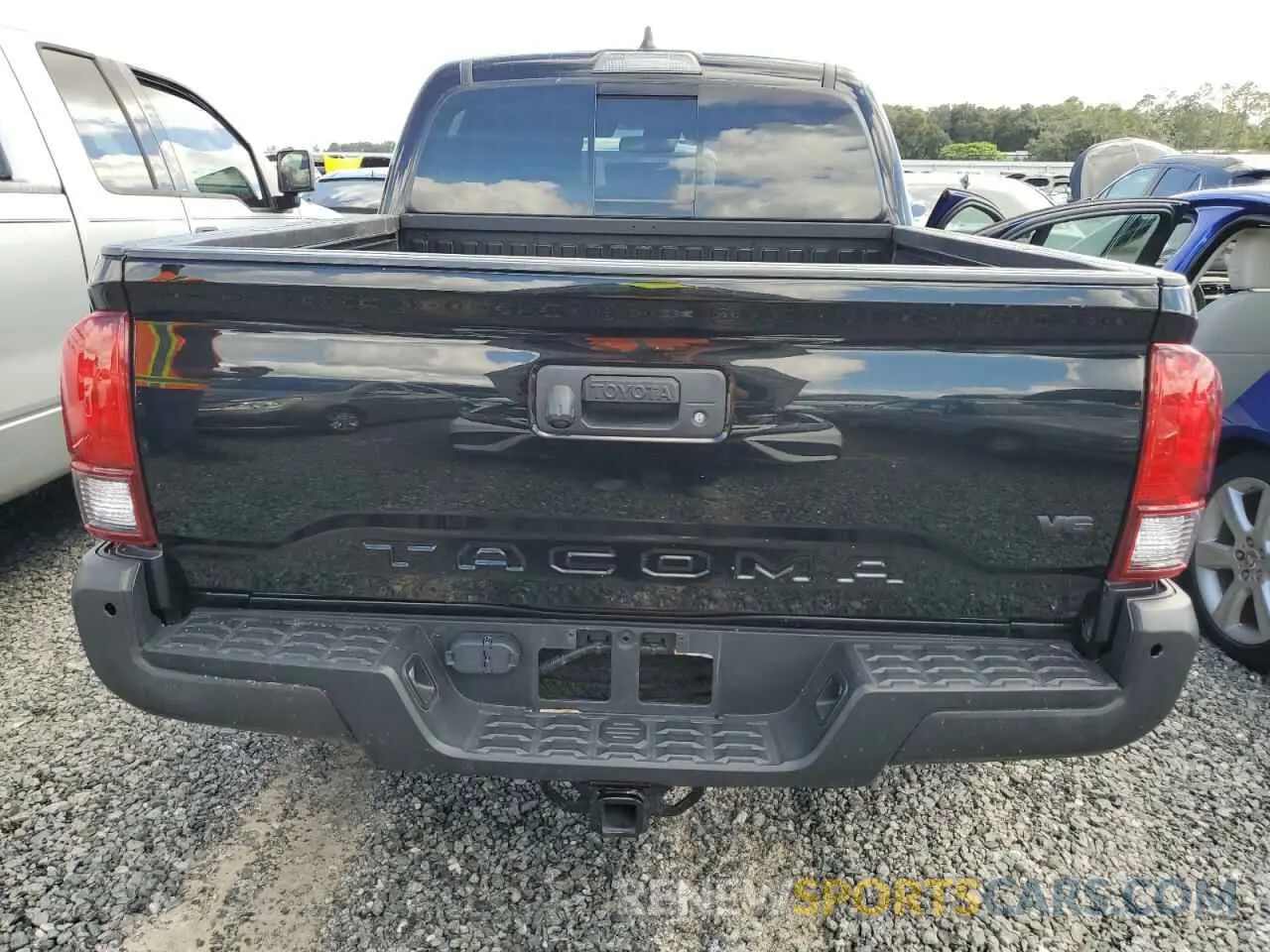 6 Фотография поврежденного автомобиля 3TMAZ5CN6PM206753 TOYOTA TACOMA 2023