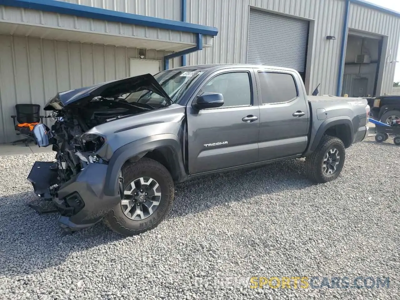 1 Фотография поврежденного автомобиля 3TMAZ5CN8PM197537 TOYOTA TACOMA 2023