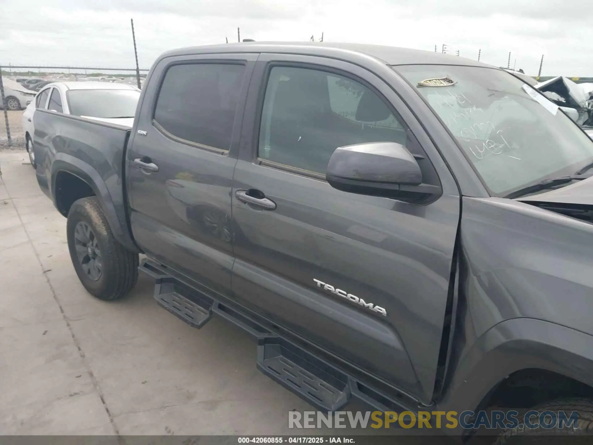 14 Фотография поврежденного автомобиля 3TMAZ5CN8PM201702 TOYOTA TACOMA 2023
