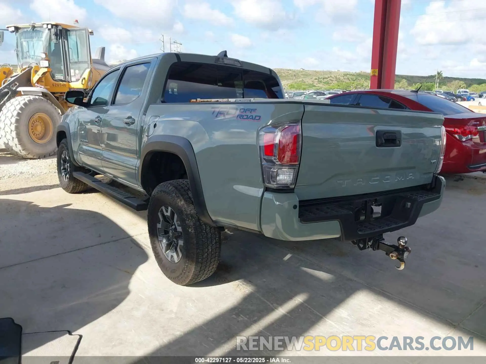 3 Photograph of a damaged car 3TMAZ5CN9PM208125 TOYOTA TACOMA 2023