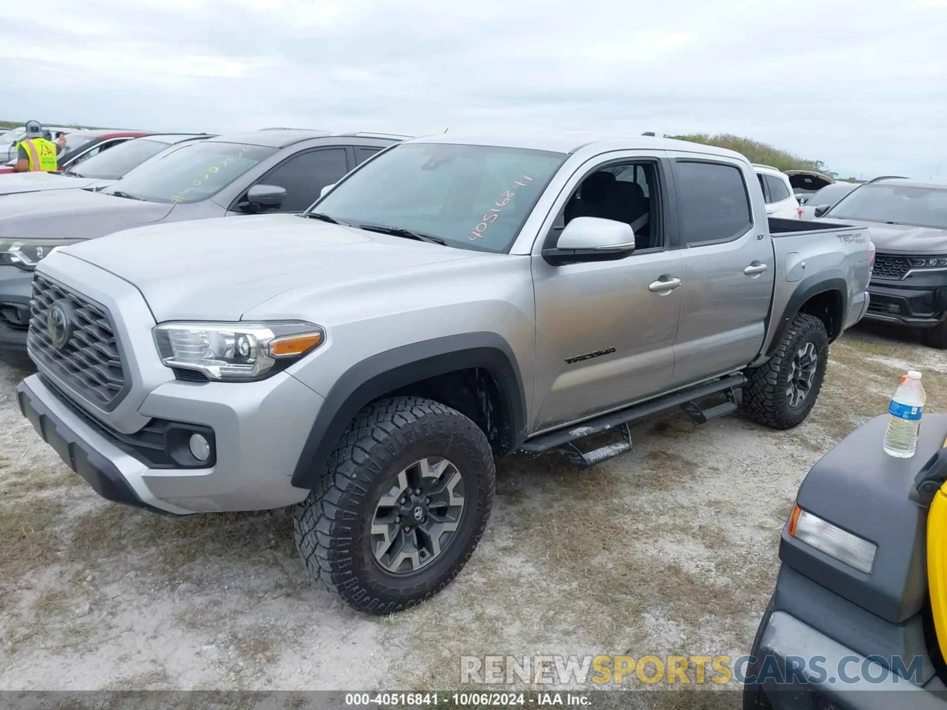 2 Photograph of a damaged car 3TMAZ5CN9PM212594 TOYOTA TACOMA 2023