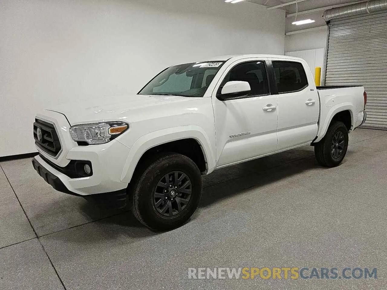 1 Photograph of a damaged car 3TMAZ5CNXPM201457 TOYOTA TACOMA 2023