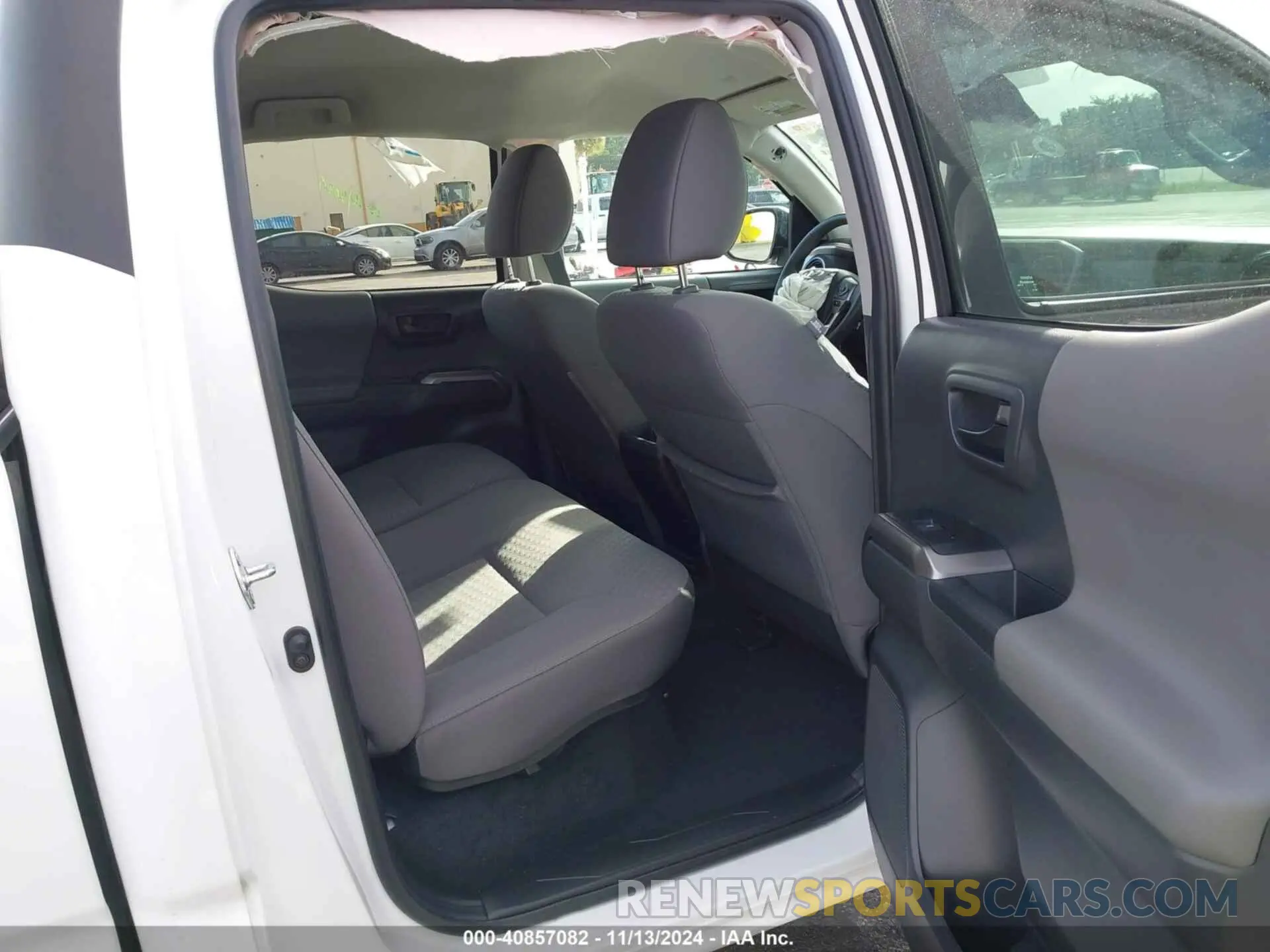 8 Photograph of a damaged car 3TMBZ5DN0PM039311 TOYOTA TACOMA 2023