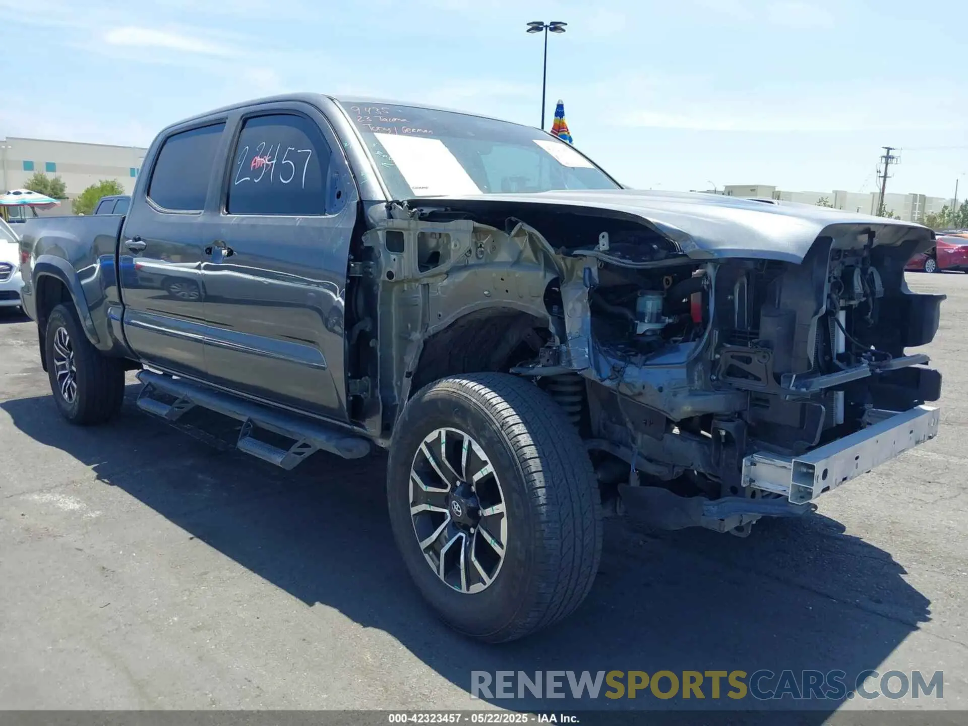 1 Фотография поврежденного автомобиля 3TMBZ5DN6PM038566 TOYOTA TACOMA 2023