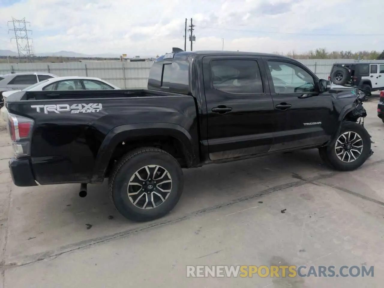 3 Фотография поврежденного автомобиля 3TMCZ5AN0PM598690 TOYOTA TACOMA 2023