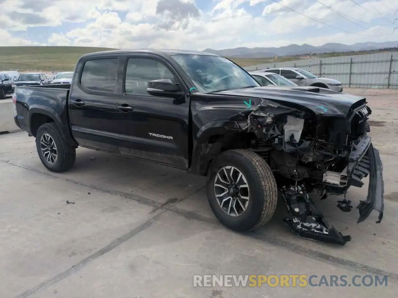 4 Фотография поврежденного автомобиля 3TMCZ5AN0PM598690 TOYOTA TACOMA 2023