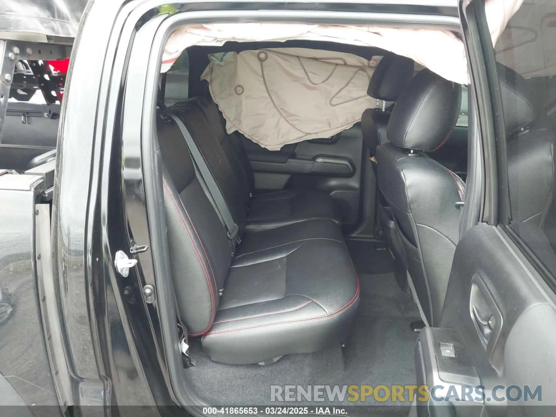 8 Фотография поврежденного автомобиля 3TMCZ5AN0PM620283 TOYOTA TACOMA 2023