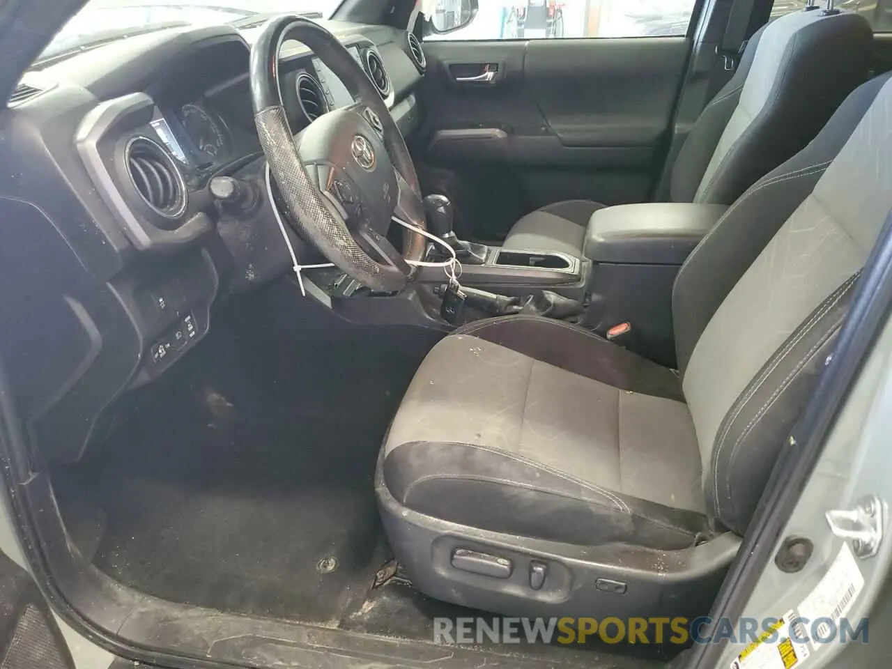 7 Photograph of a damaged car 3TMCZ5AN0PM622678 TOYOTA TACOMA 2023