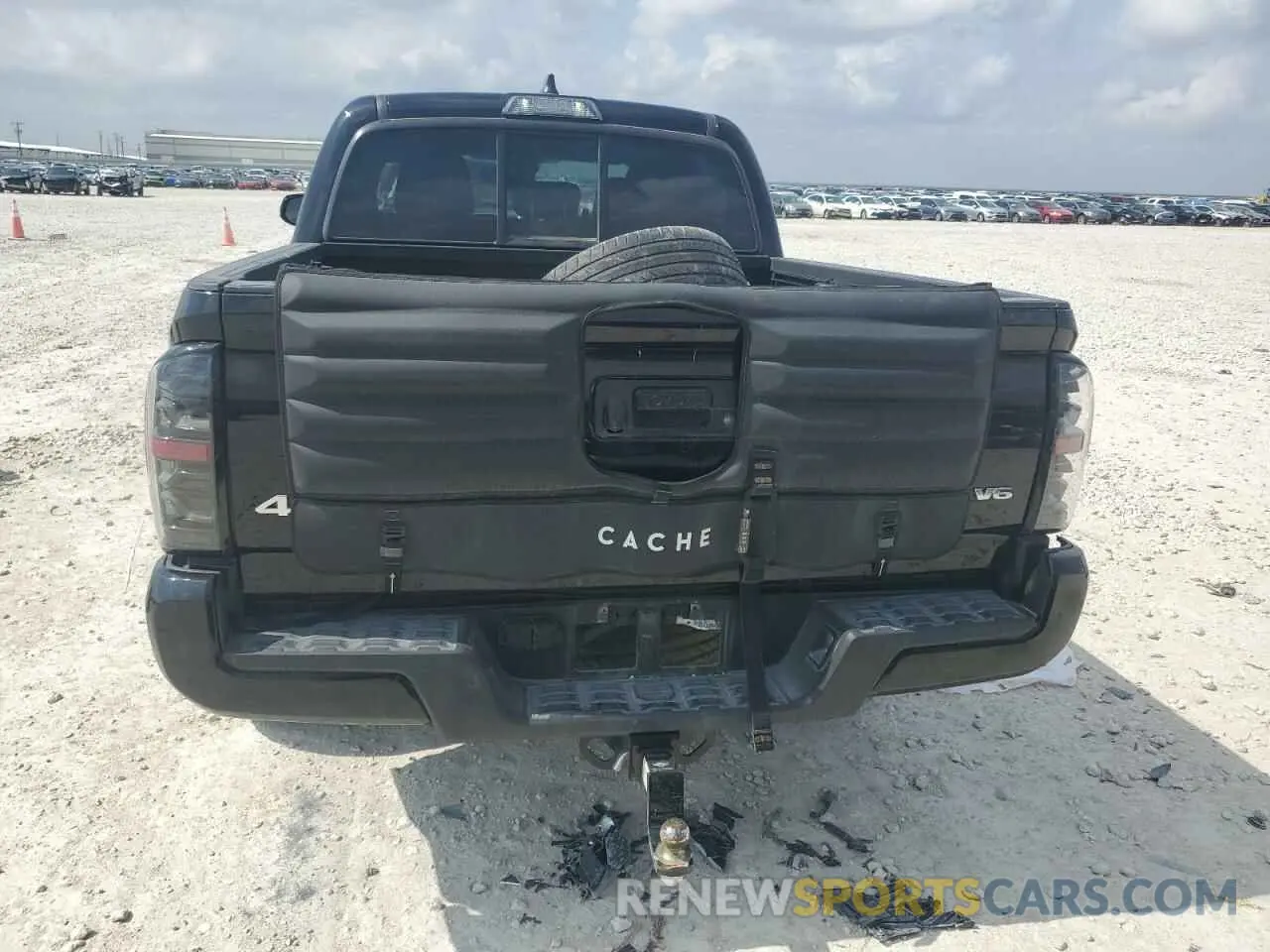 6 Фотография поврежденного автомобиля 3TMCZ5AN0PM636872 TOYOTA TACOMA 2023