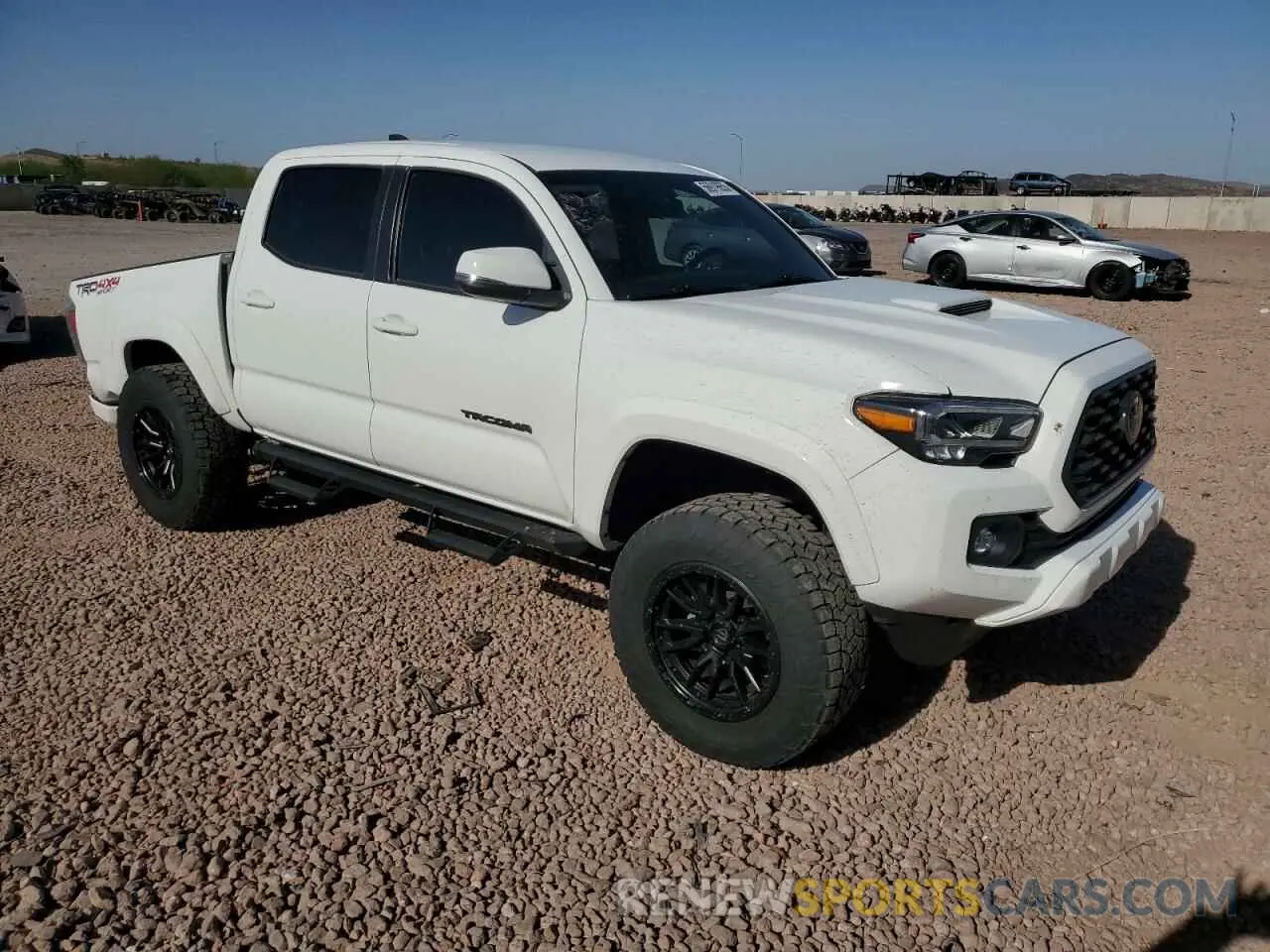 4 Фотография поврежденного автомобиля 3TMCZ5AN1PM533640 TOYOTA TACOMA 2023