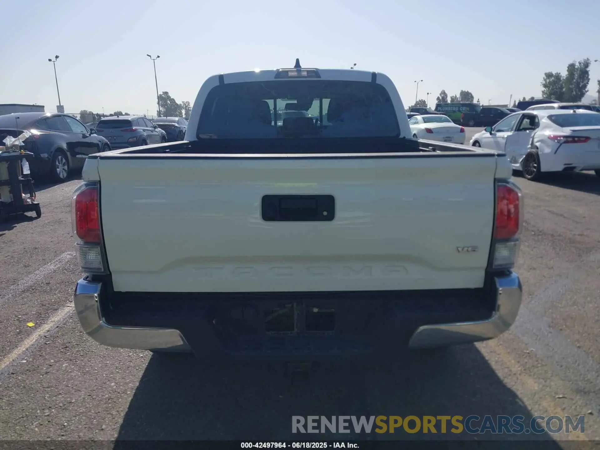 16 Photograph of a damaged car 3TMCZ5AN1PM574799 TOYOTA TACOMA 2023